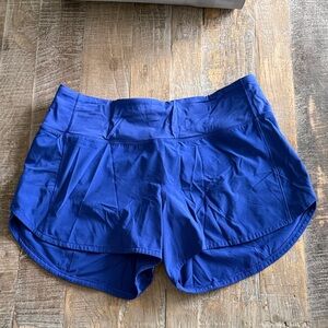 Lululemon Speed Up Mid-Rise Lined Short 4” Larkspur Size 6